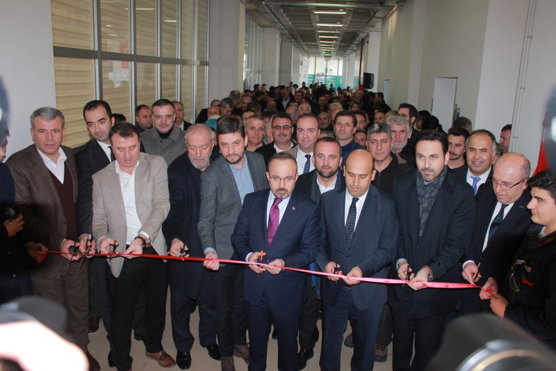 İçdaş Biga Mesleki ve Eğitim Teknik Anadolu Lisesi Herkese Mesleki Eğitim Projesinin Atölye Açılışı