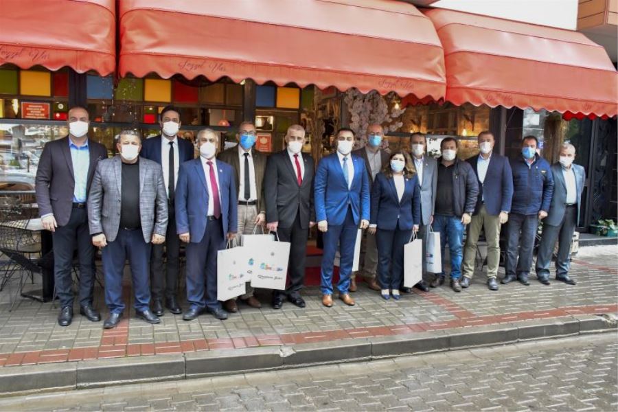 Biga Belediye Başkanı Bülent Erdoğan Mahalle Muhtarlarını Dinledi