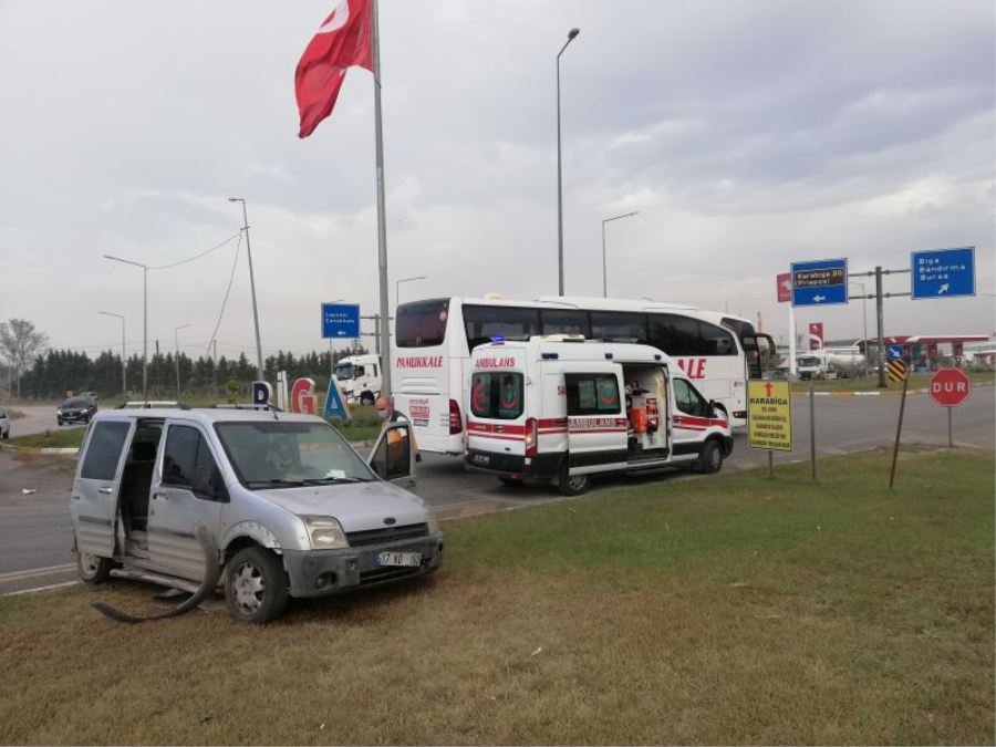 Karabiga Kavşağında Trafik Kazası