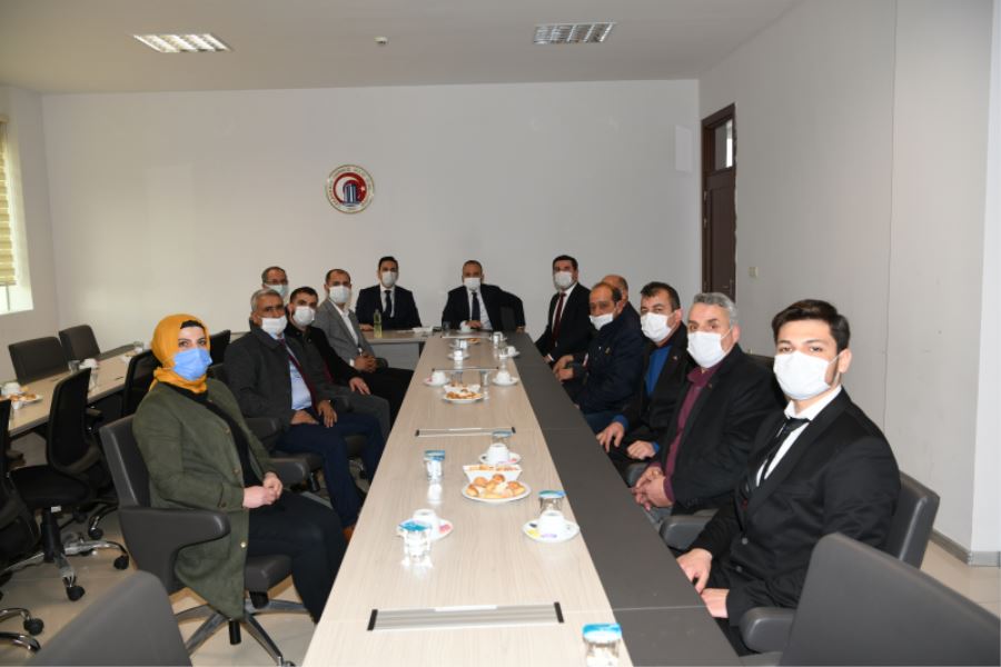 Başkan Turan Ak Parti Ve MHP Gökçeada Teşkilatları İle Bir Araya Geldi