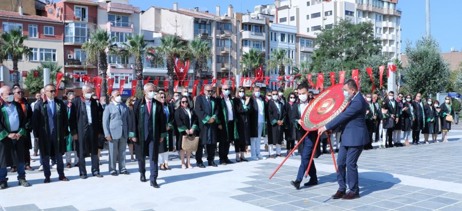 Çanakkale Barosu 2021–2022 Adli Yılını Cumhuriyet Meydanı’nda Düzenlediği Tören İle Açtı
