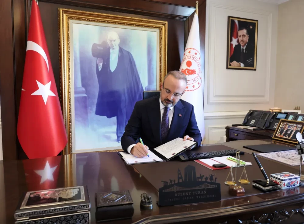 Turan’dan yeni yıl mesajı: Türkiye için çalışmaya gayret edeceğiz
