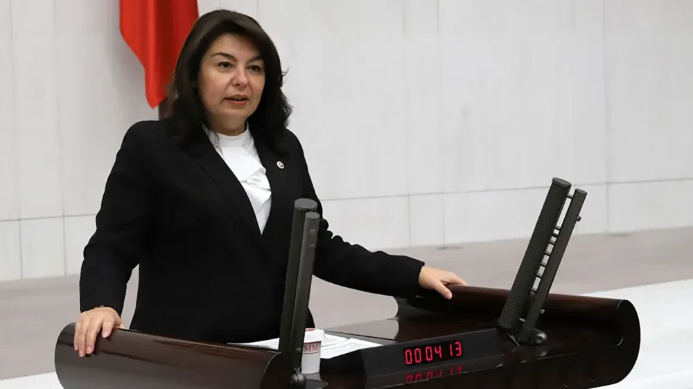 AK Parti Çanakkale Belediye Başkan Adayı Jülide İskenderoğlu