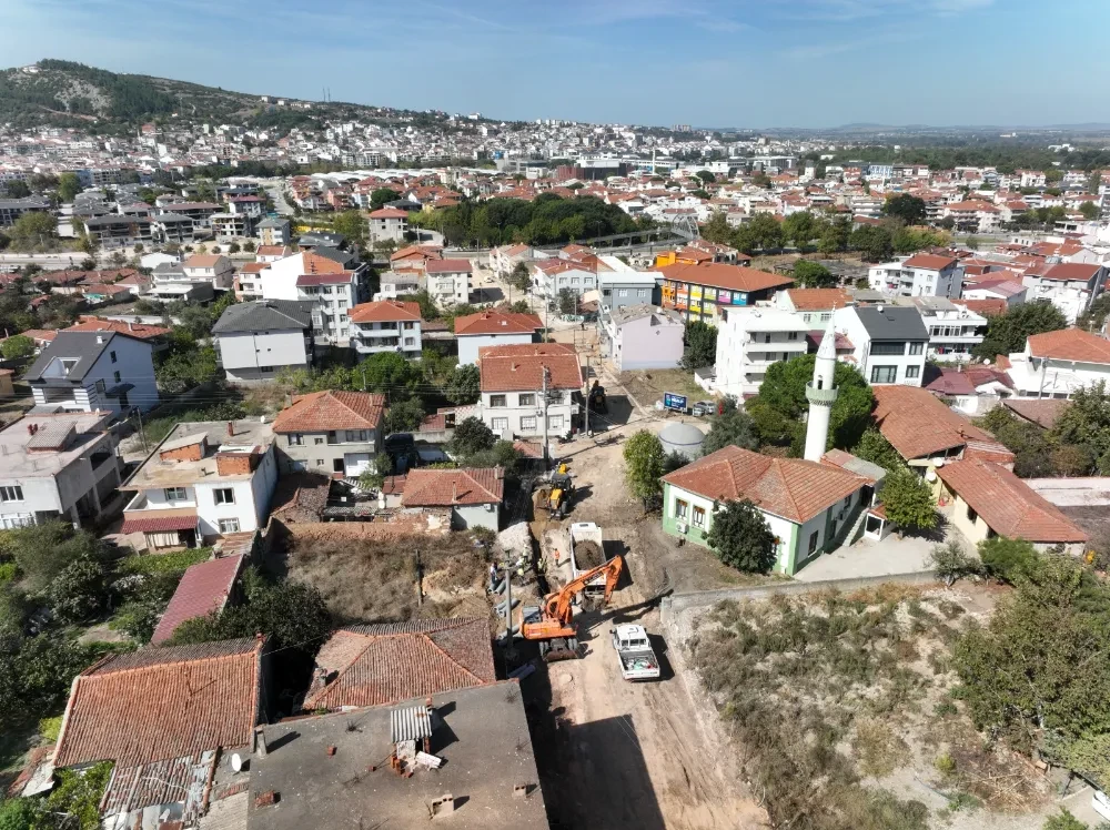 Biga Belediyesi Yeniceköy Mahallesi’nde Çalışmalara Hız Verdi 