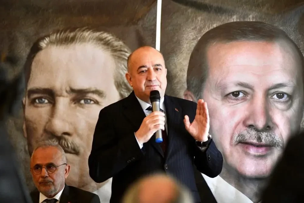 AK Partili Gider: Özgür Özel siyasete de, CHP’ye de, Türkiye’ye de yakışmıyor